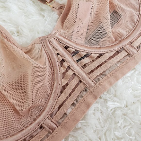 VS Sheer Lace Mesh Unlined Plunge Bra 38 DD NWT - Picture 2 of 4